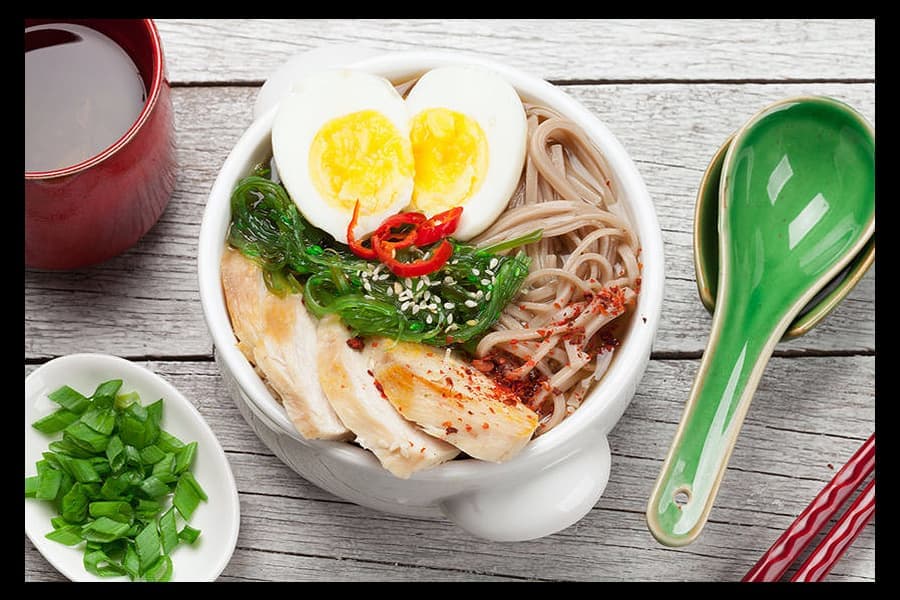 グルテンフリー蕎麦麺ラーメン